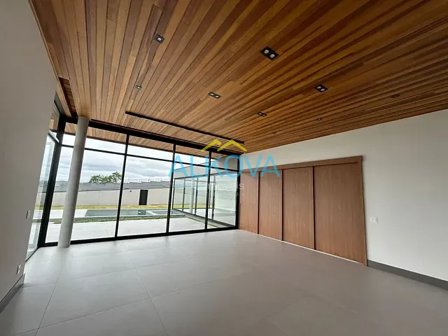Sobrado com 995m² 4 quartos e 6 banheiros, à venda, no bairro Condomínio Reserva do Paratehy em São José dos Campos