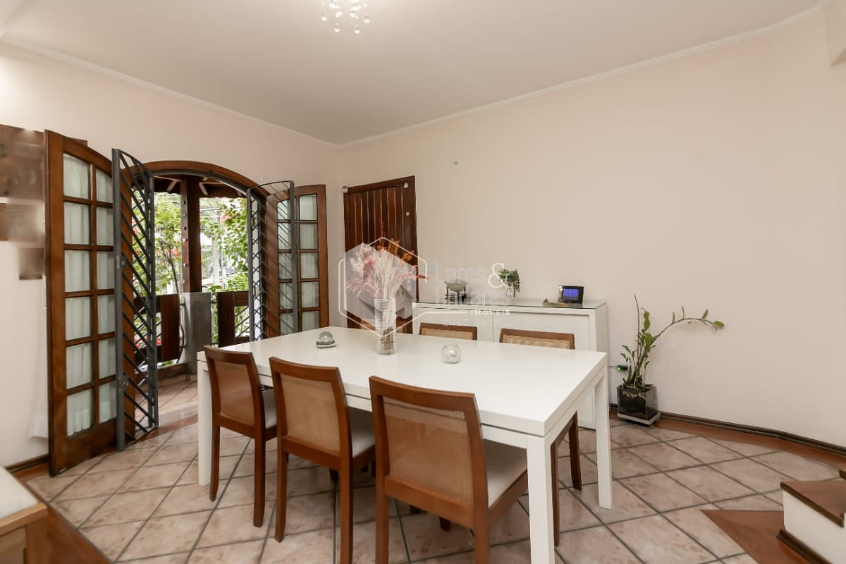 Sobrado, 3 quartos, 223 m² - Foto 3