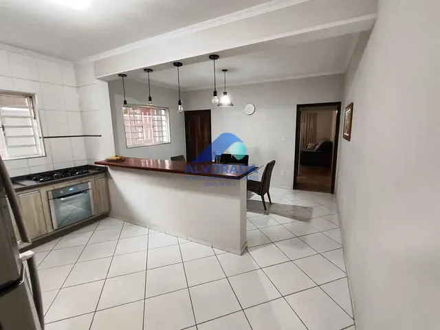 Sobrado com 134m² 3 quartos e 3 banheiros, à venda, no bairro Jardim Oriente em São José dos Campos