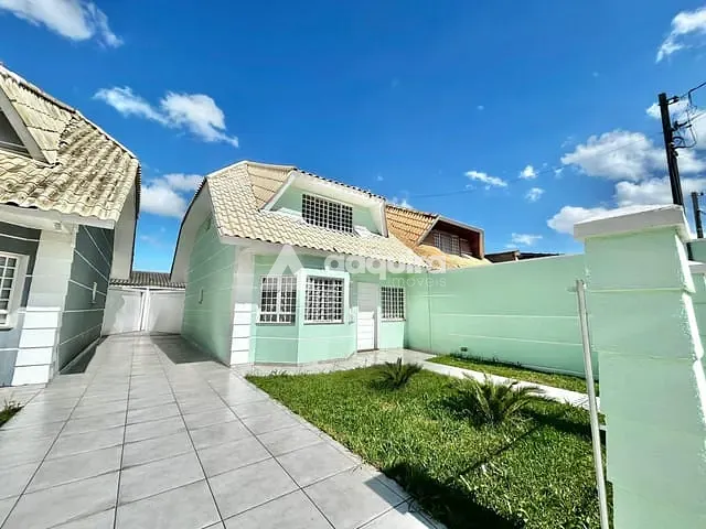 Sobrado com 188m² 3 quartos e 2 banheiros, à venda, no bairro Colônia Dona Luíza em Ponta Grossa