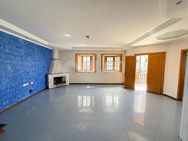 Sobrado com 470m² 4 quartos e 6 banheiros, à venda, no bairro Parque Vitória  em São Paulo