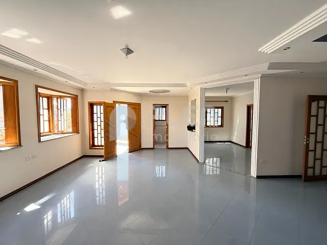 Sobrado com 470m² 4 quartos e 6 banheiros, à venda, no bairro Parque Vitória  em São Paulo