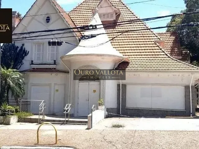 Sobrado com 690m², para alugar, no bairro Indianópolis em São Paulo