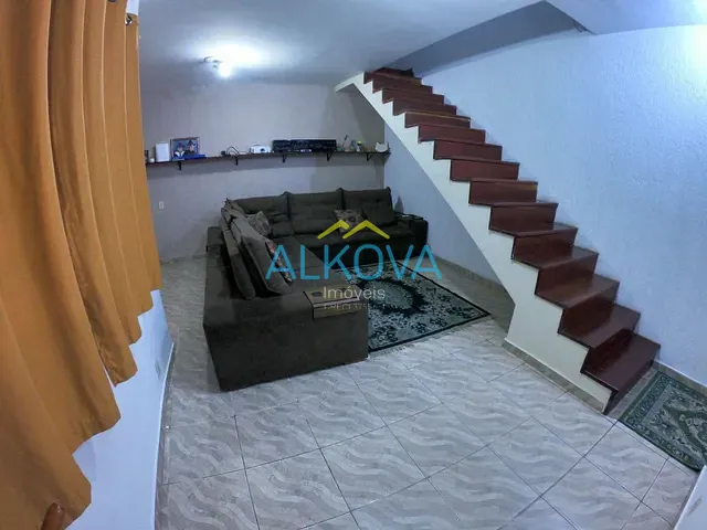 Sobrado com 278m² 4 quartos e 3 banheiros, à venda, no bairro Residencial Altos Do Bosque em São José dos Campos
