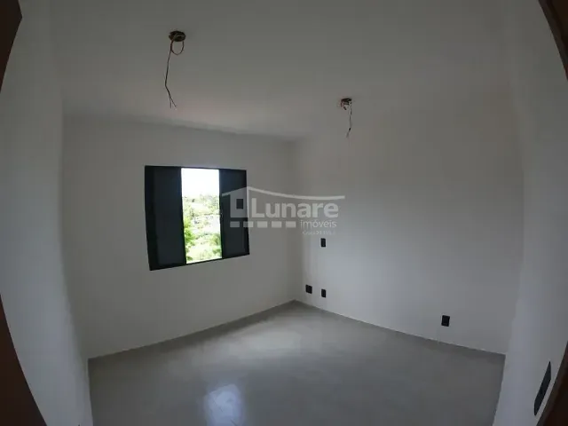 Sobrado 2 quartos e 1 banheiro, à venda, no bairro Vila São Paulo em Mogi das Cruzes