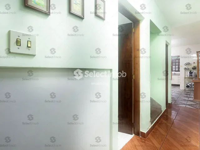 Sobrado com 237m² 3 quartos e 2 banheiros, à venda, no bairro Jardim Nóbrega em Mauá