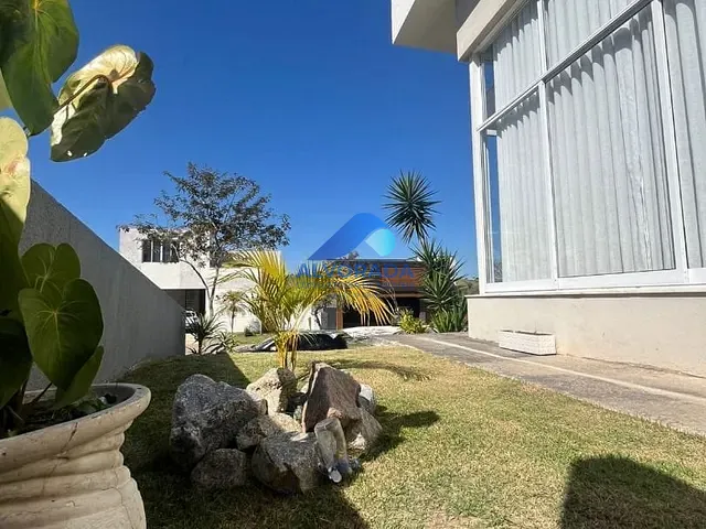 Sobrado com 500m² 3 quartos e 5 banheiros, à venda ou para alugar, no bairro Condomínio Residencial Alphaville II em São José dos Campos