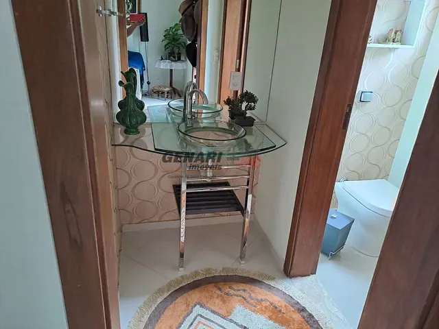 Sobrado com 350m² 4 quartos e 5 banheiros, à venda, no bairro Chácara Polaris em Indaiatuba