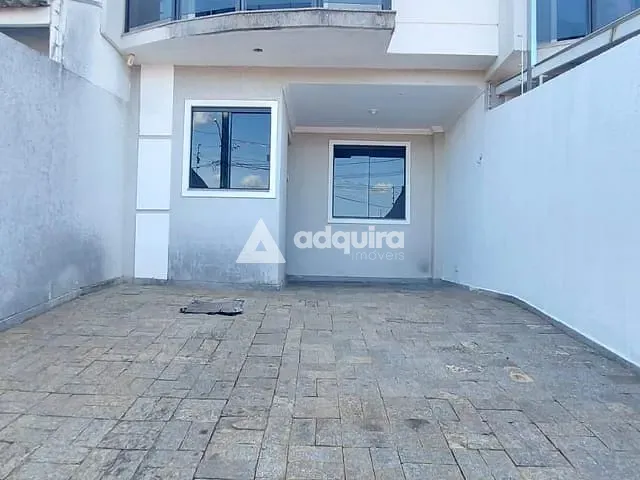 Sobrado 2 quartos e 2 banheiros, à venda, no bairro Neves em Ponta Grossa
