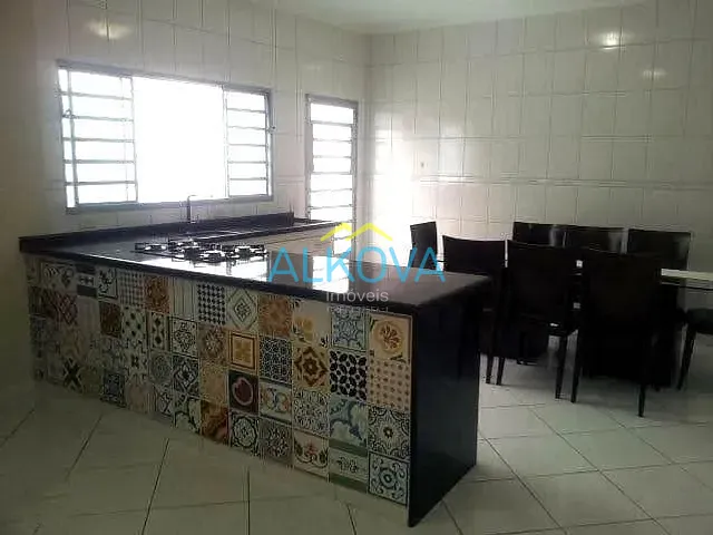 Sobrado com 150m² 3 quartos e 3 banheiros, à venda, no bairro Residencial Bosque dos Ipês em São José dos Campos