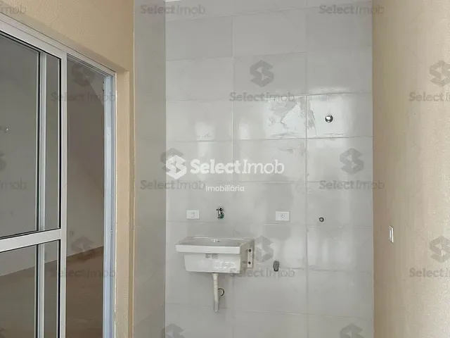 Sobrado com 128m² 3 quartos e 1 banheiro, à venda, no bairro Bocaina em Ribeirão Pires