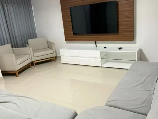 Sobrado com 125m² 4 quartos e 2 banheiros, à venda, no bairro Jardim Ponte Grande em Mogi das Cruzes