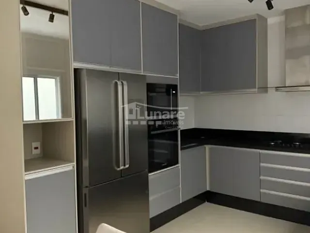 Sobrado com 125m² 4 quartos e 2 banheiros, à venda, no bairro Jardim Ponte Grande em Mogi das Cruzes