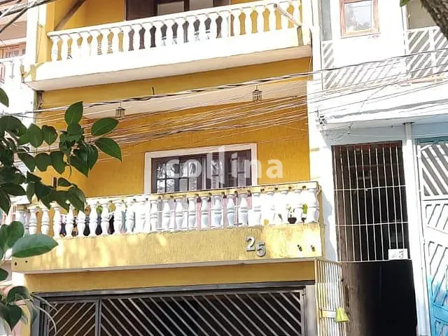 Sobrado com 190m² 3 quartos e 3 banheiros, à venda, no bairro Jardim Maria Beatriz em Carapicuíba