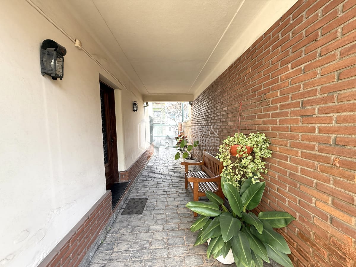 Sobrado, 9 quartos, 213 m² - Foto 6