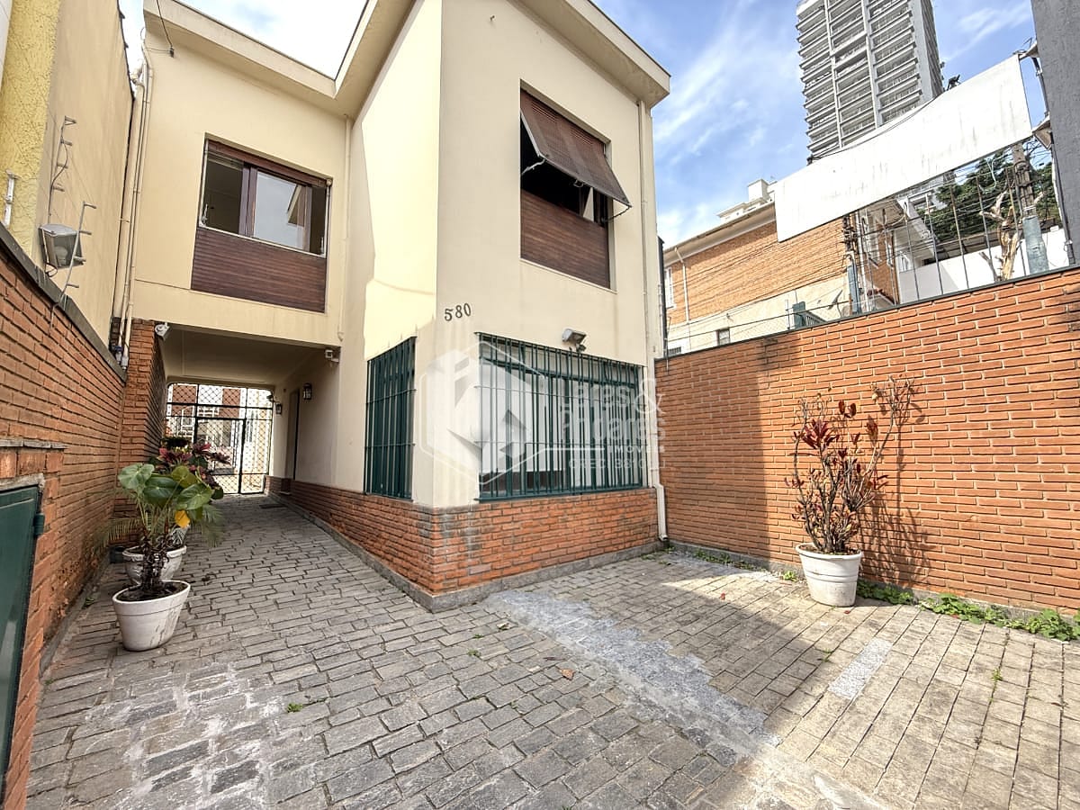 Sobrado, 9 quartos, 213 m² - Foto 2