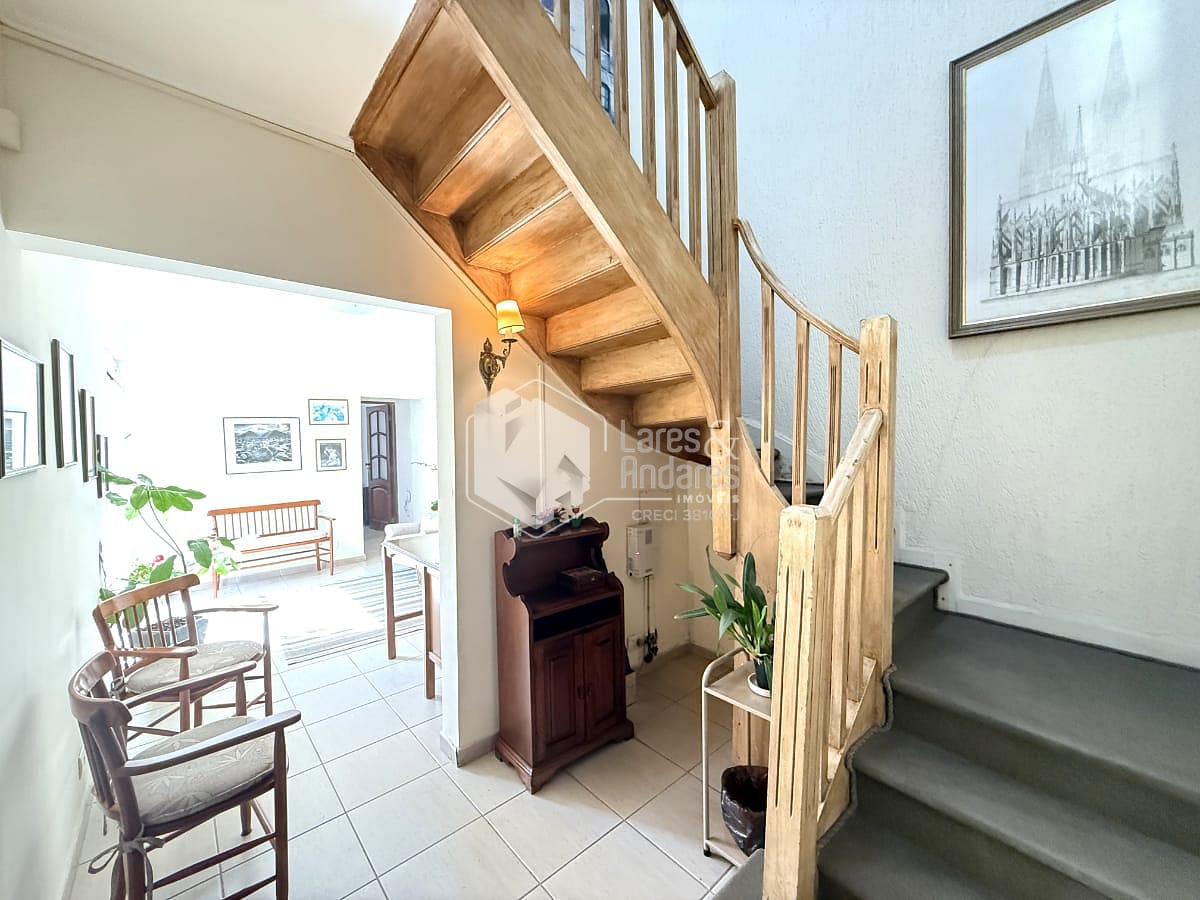 Sobrado, 9 quartos, 213 m² - Foto 9