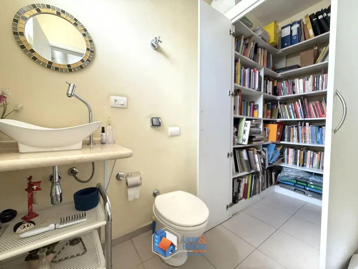 Sobrado, 9 quartos, 213 m² - Foto 33