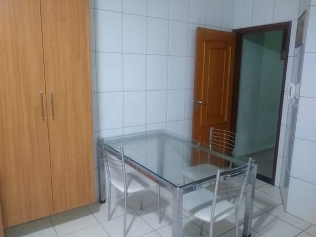 Sobrado com 193m² 4 quartos e 4 banheiros, à venda, no bairro Cipava em Osasco