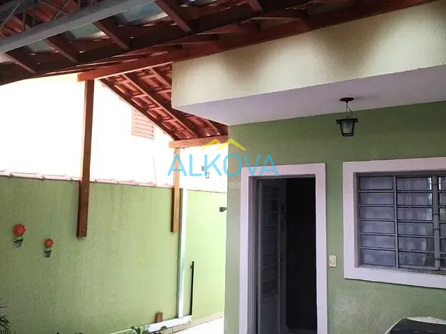 Sobrado com 125m² 3 quartos e 2 banheiros, à venda, no bairro Jardim Del Rey em São José dos Campos