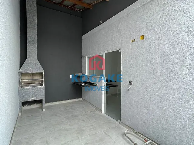 Sobrado com 140m² 3 quartos e 2 banheiros, à venda, no bairro Conjunto Residencial Dom Pedro II em São José dos Campos