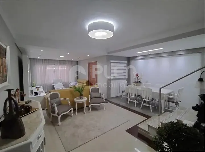 Casa de 3 quartos à venda em Água Fria, São Paulo