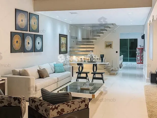 Sobrado com 526m² 4 quartos e 4 banheiros, à venda, no bairro Vila Guarani em Mauá