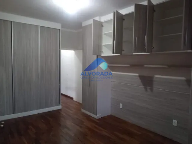 Sobrado com 125m² 3 quartos e 3 banheiros, à venda, no bairro Bosque dos Eucaliptos em São José dos Campos