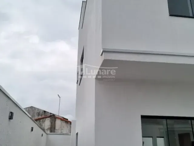 Sobrado com 157m² 3 quartos e 3 banheiros, à venda, no bairro Loteamento Rio Acima em Mogi das Cruzes