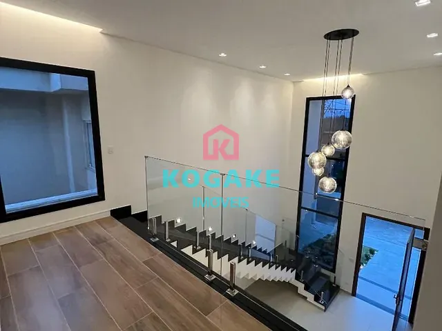Sobrado com 250m² 4 quartos e 5 banheiros, à venda, no bairro Condomínio Vale do Sol em Tremembé
