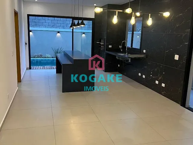 Sobrado com 250m² 4 quartos e 5 banheiros, à venda, no bairro Condomínio Vale do Sol em Tremembé