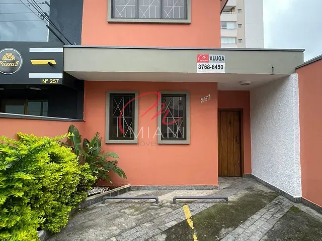 Sobrado com 125m² 2 quartos e 1 banheiro, para alugar, no bairro Itaim Bibi em São Paulo