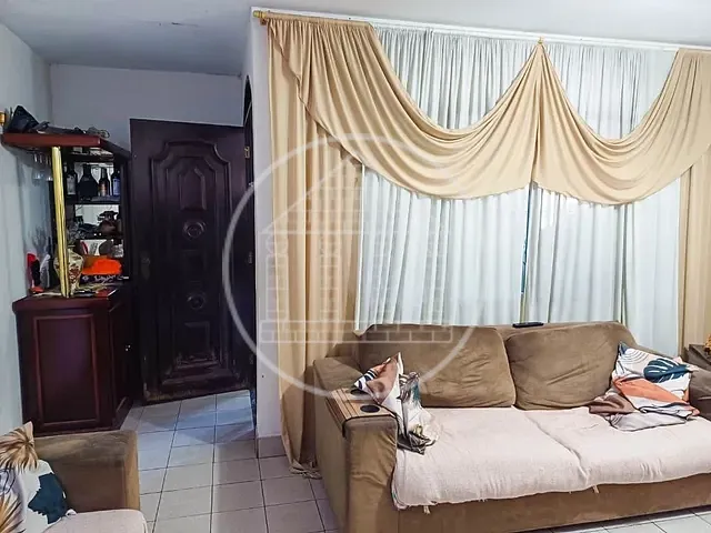 Sobrado com 250m² 3 quartos e 2 banheiros, à venda, no bairro Cidade Dutra em São Paulo