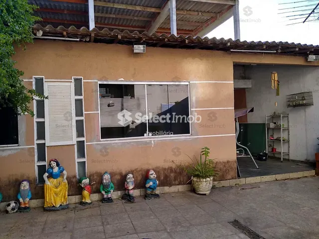 Sobrado com 350m² 4 quartos e 3 banheiros, à venda, no bairro Jardim Zaira em Mauá