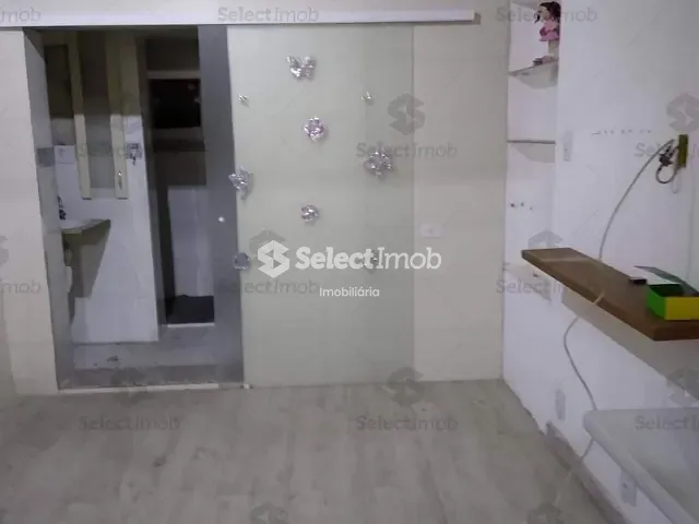 Sobrado com 350m² 4 quartos e 3 banheiros, à venda, no bairro Jardim Zaira em Mauá