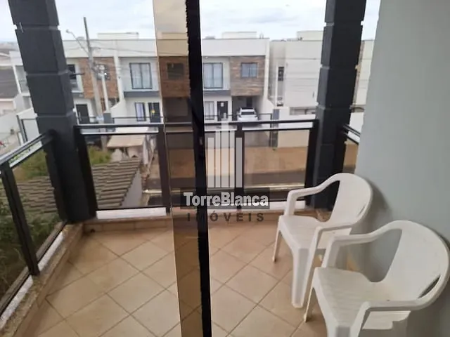 Sobrado com 600m² 4 quartos e 4 banheiros, à venda, no bairro Jardim Carvalho em Ponta Grossa