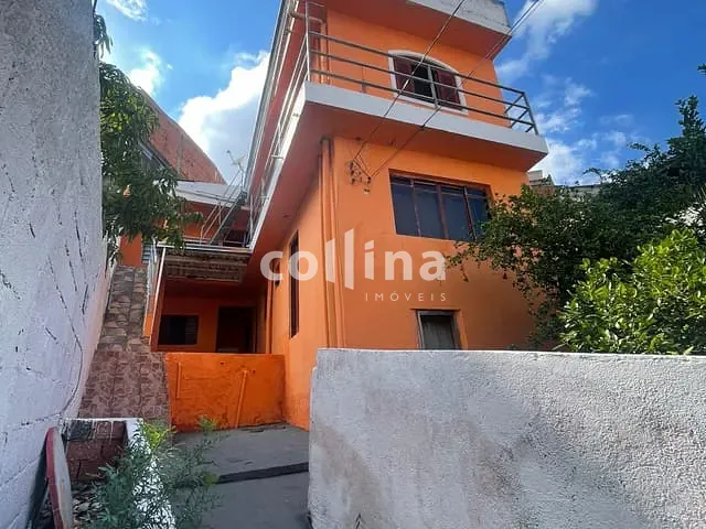 Sobrado com 207m² 4 quartos e 3 banheiros, à venda, no bairro Jardim Bom Pastor em Carapicuíba