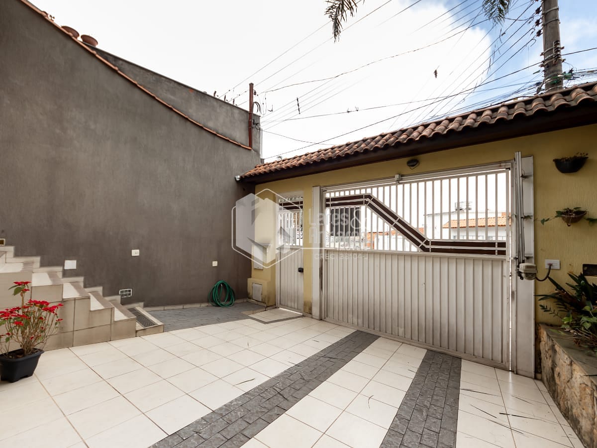 Sobrado, 5 quartos, 330 m² - Foto 2