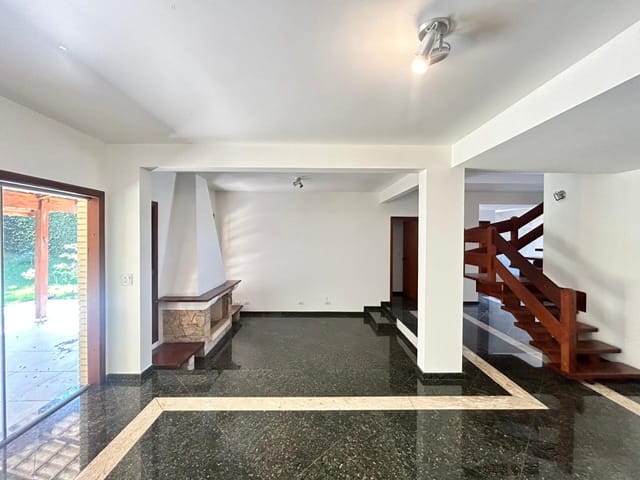 Foto do Sobrado - Sobrado para venda e locação com 5 Quartos e 7 banheiros à Venda, 450 m² | Eleve Imóveis