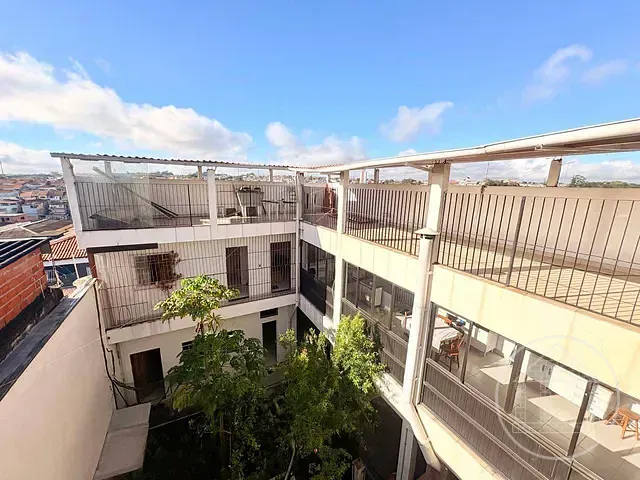 Sobrado com 330m², à venda ou para alugar, no bairro Cidade Dutra em São Paulo