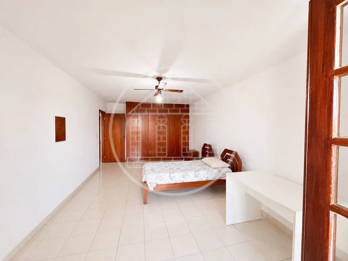 Sobrado, 1 quarto, 300 m² - Foto 11