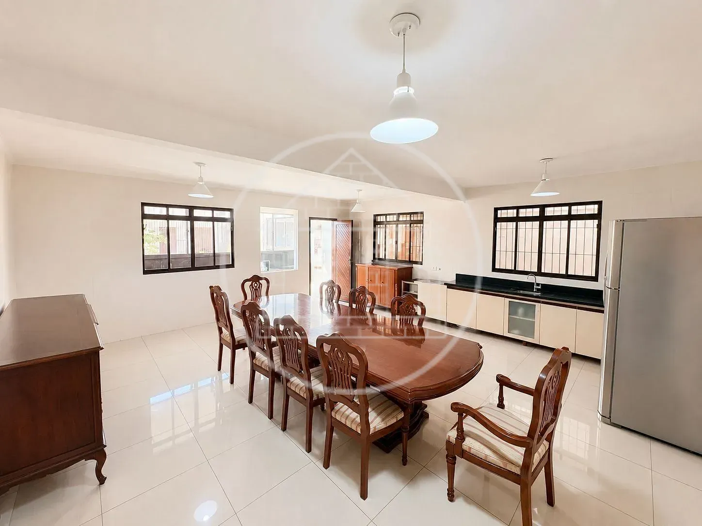 Sobrado, 1 quarto, 300 m² - Foto 8