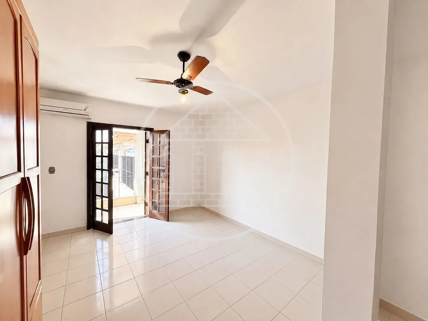 Sobrado, 1 quarto, 300 m² - Foto 16
