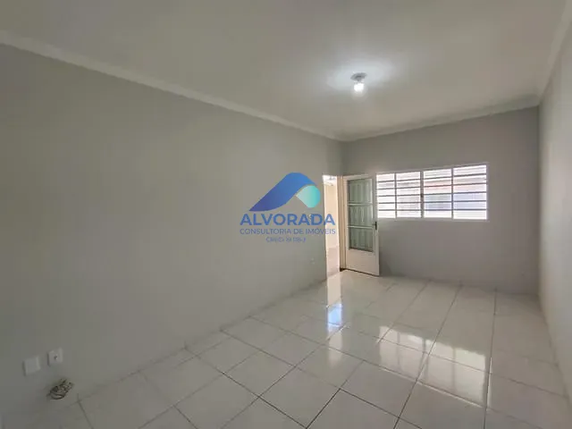 Sobrado 3 quartos e 4 banheiros, à venda, no bairro Residencial Armando Moreira Righi em São José dos Campos