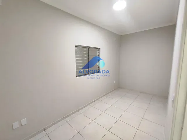 Sobrado 3 quartos e 4 banheiros, à venda, no bairro Residencial Armando Moreira Righi em São José dos Campos