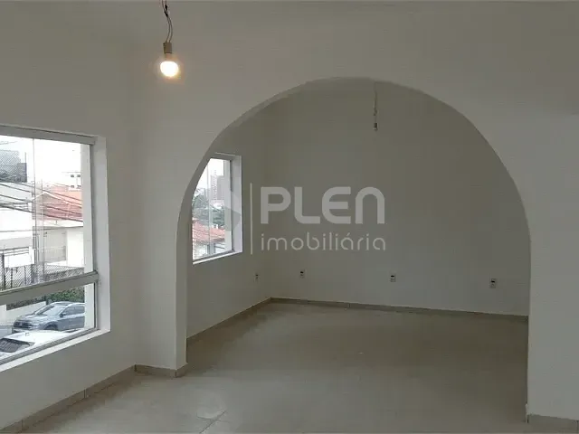 Casa com 210m², para alugar, no bairro Jardim São Paulo(Zona Norte) em São Paulo