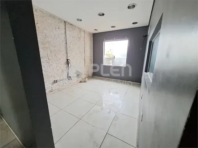 Casa com 210m², para alugar, no bairro Jardim São Paulo(Zona Norte) em São Paulo