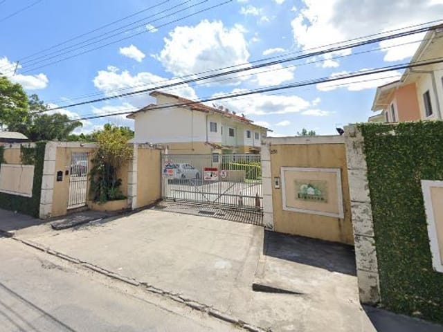 Foto do Sobrado - Sobrado com 3 dormitórios, 135 m² - venda por R$ 395.000,00 ou aluguel por R$ 2.550,00/mês - Jardim Limoeiro - São José dos Campos/SP | RUSSI IMÓVEIS