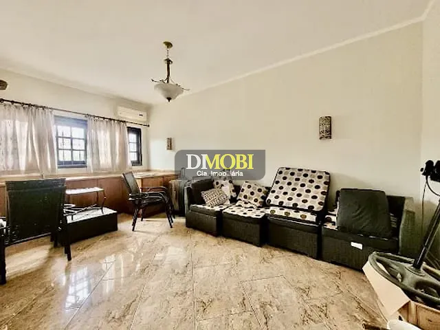 Sobrado com 180m² 3 quartos e 4 banheiros, à venda, no bairro Dom Feliciano em Gravataí