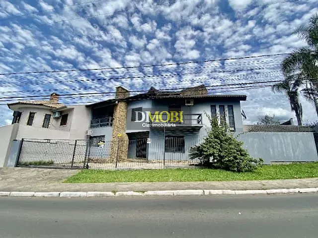 Sobrado com 180m² 3 quartos e 4 banheiros, à venda, no bairro Dom Feliciano em Gravataí